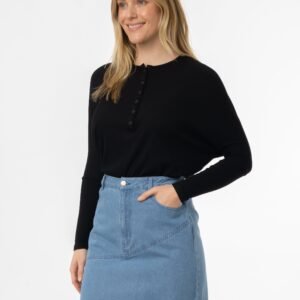 Black Henley Dolman T-Shirt - Image 2